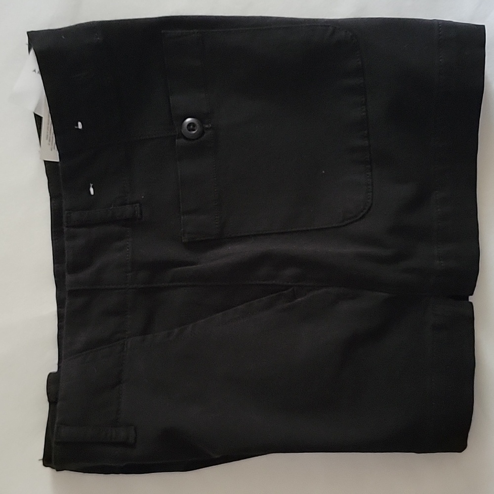Womens American Eagle 3" Stretch Trouser Short, New With tags, Size 10, Black